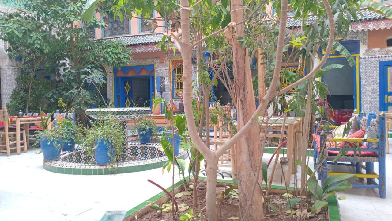 Riad Carole - Perfect For Families & Groups มาร์ราเกช ภายนอก รูปภาพ